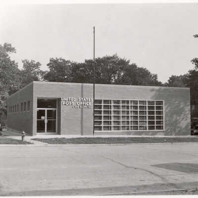 Lake Bluff Post Office