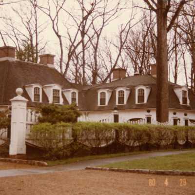 1421 N Lake Rd.