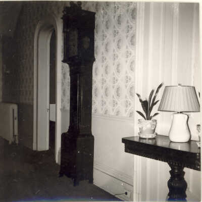 Entry area of Quinlan home