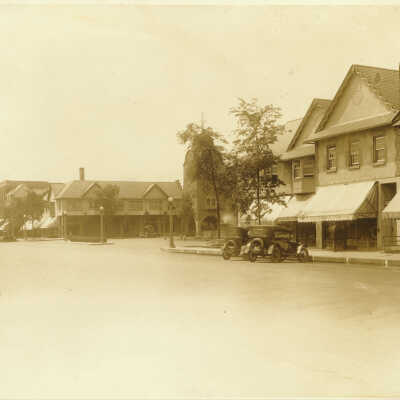 Western Avenue and Market Square