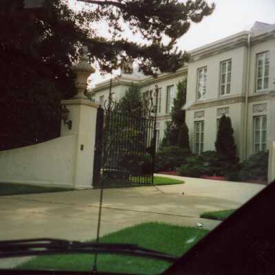 275 Sussex Ln.