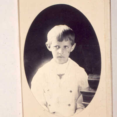Farwell Winston