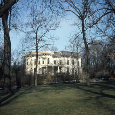 404 E. Deerpath