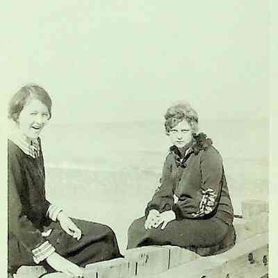 Unidentified photo
