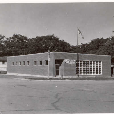 Lake Bluff Post Office