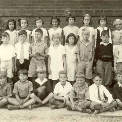 Halsey School class photo