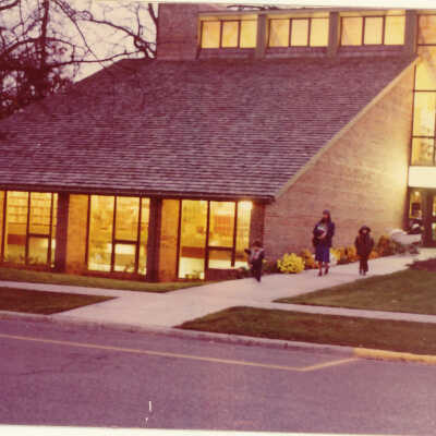 Lake Bluff Library