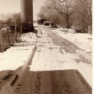 Snow-covered drive to LeWa Farm
