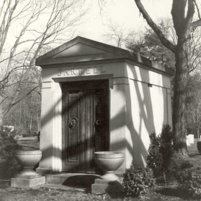 Lake Forest Cemetery