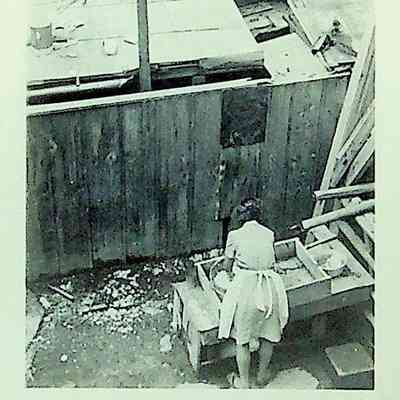 Unidentified photo