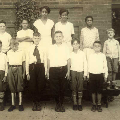 Halsey School class photo