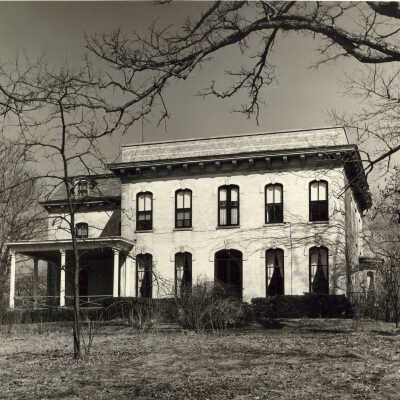 Quinlan home (Evergreens)