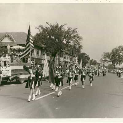 Lake Forest Day Parade