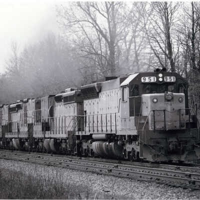 4-1-1973, Old Elm Road, freight line