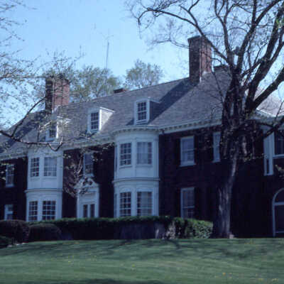 1352 West Estate Lane