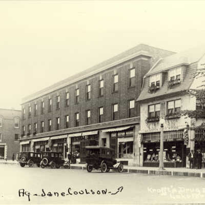 630-666 North Western Avenue