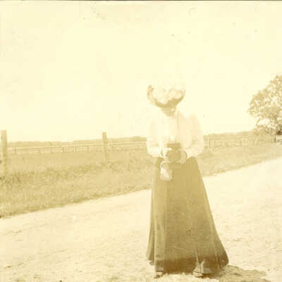 Copyright: Lake Forest-Lake Bluff Historical Society