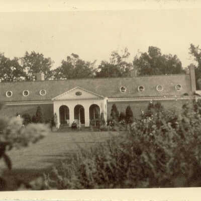 Garage at Fairlawn