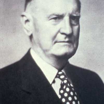 General Robert E. Woods