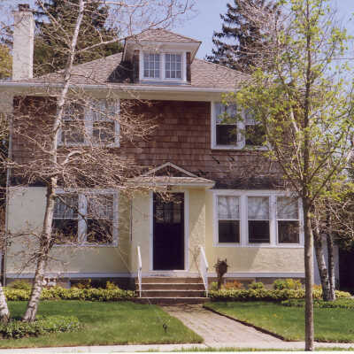 819 Oakwood