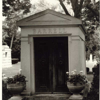 Barrell mausoleum