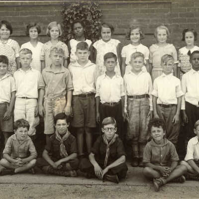 Halsey School class photo