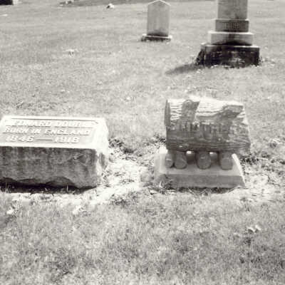 Lake Forest Cemetery
