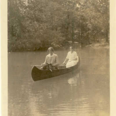 Canoeing on Farwell Pond