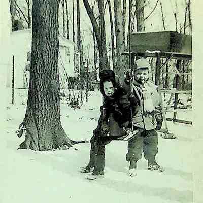 Unidentified photo