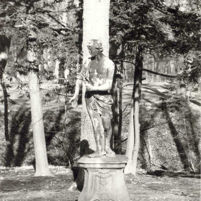 Lake Forest Cemetery