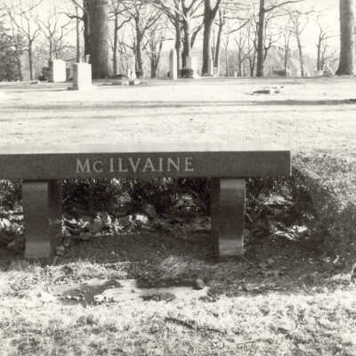 Lake Forest Cemetery