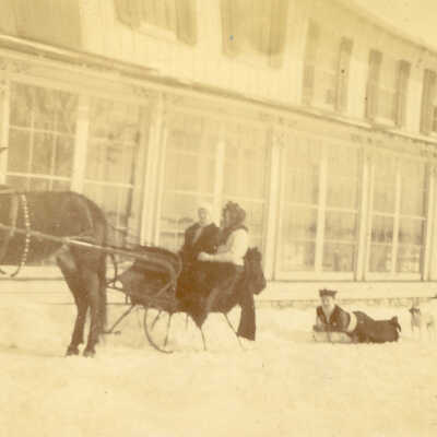 Copyright: Lake Forest Lake Bluff Historical Society