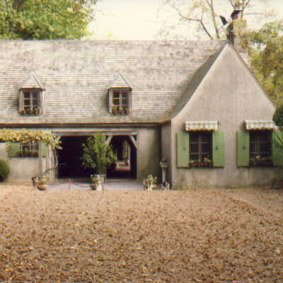 Howard and Lucy Linn Residence