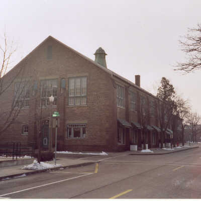 The Young Men's Club of Lake Forest