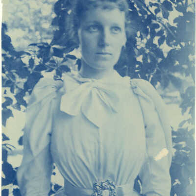 Farwell daughter
