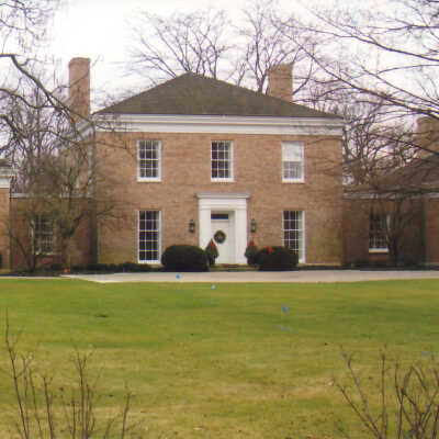 William and Sally Searle Residence