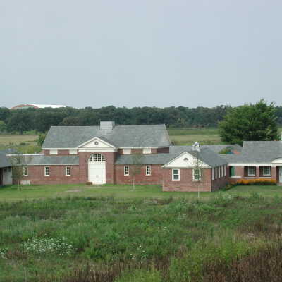Copyright: Lake Forest-Lake Bluff Historical Society