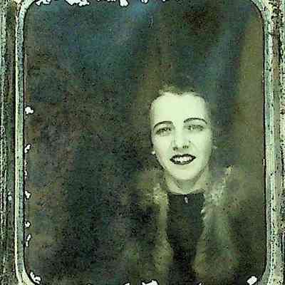 Unidentified photo