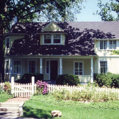 Owned by David B. Jones for servant's quarters