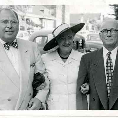 Three unidentifed people