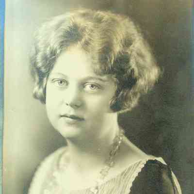 Unidentified photo