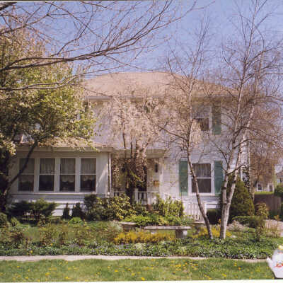 909 Summit