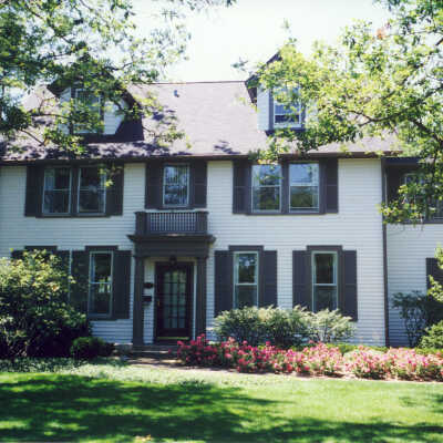 476 Oakwood