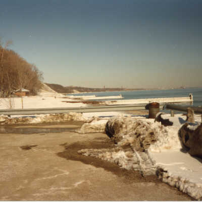 Lake Bluff lakeshore