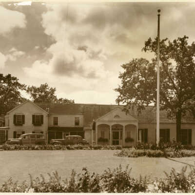 Knollwood Club clubhouse