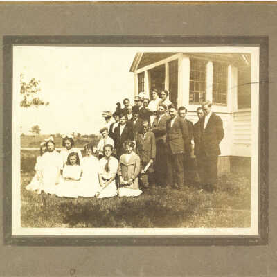 Everett School Photo circa 1910