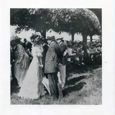 Copyright: Lake Forest Lake Bluff Historical Society; Origformat: Artifact