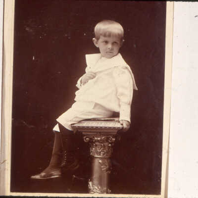 Farwell Winston