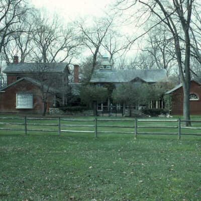1260 North Green Bay Road