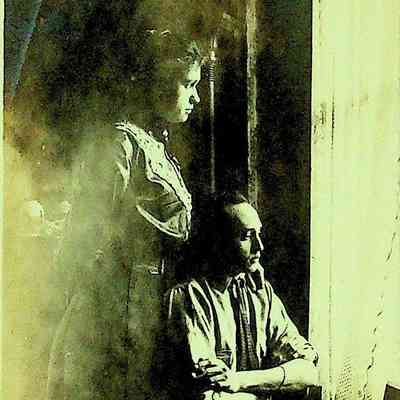 Unidentified photo